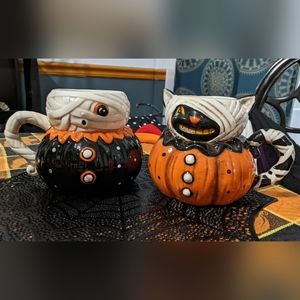 Johanna Parker Mummy and Cat Mug Set